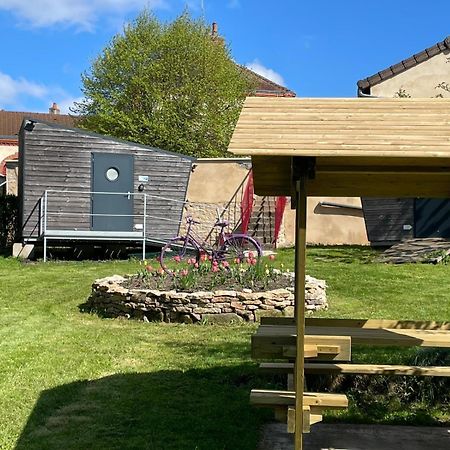 Cabanes De Randonnee Saint-Berain-sur-Dheune Exterior foto